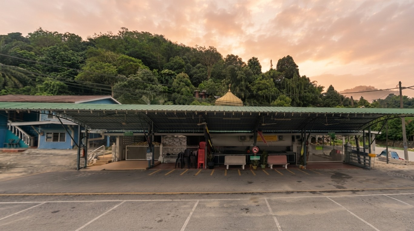 MASJID JAMEK KG.BARU CHANGKAT JONG in Perak