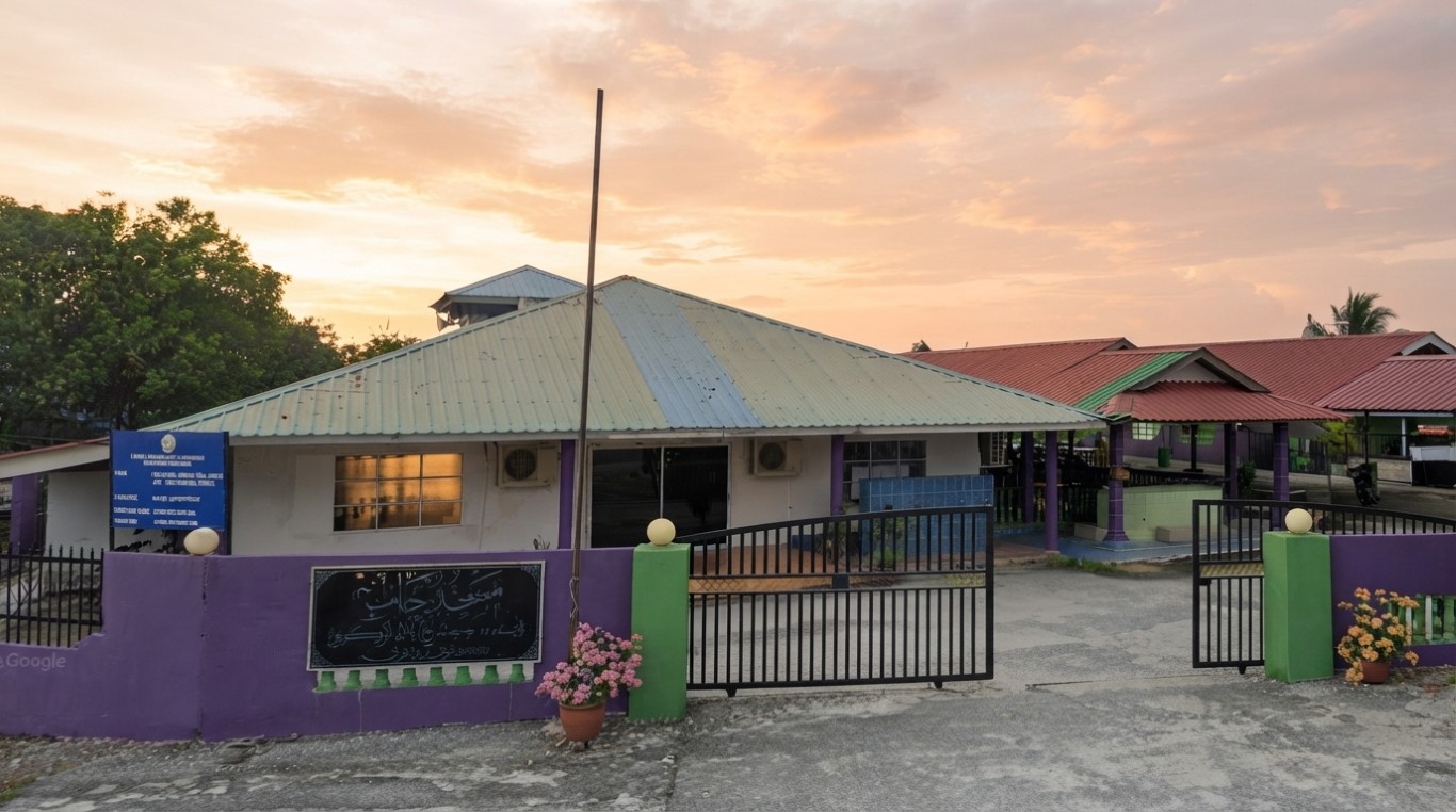 MASJID JAMEK PARIT 4/7R,LABU KUBONG in Perak