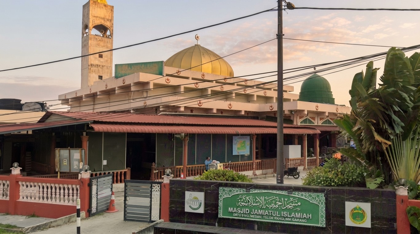 MASJID JAMIATUL  ISLAMIAH, KG. MEDAN in Selangor