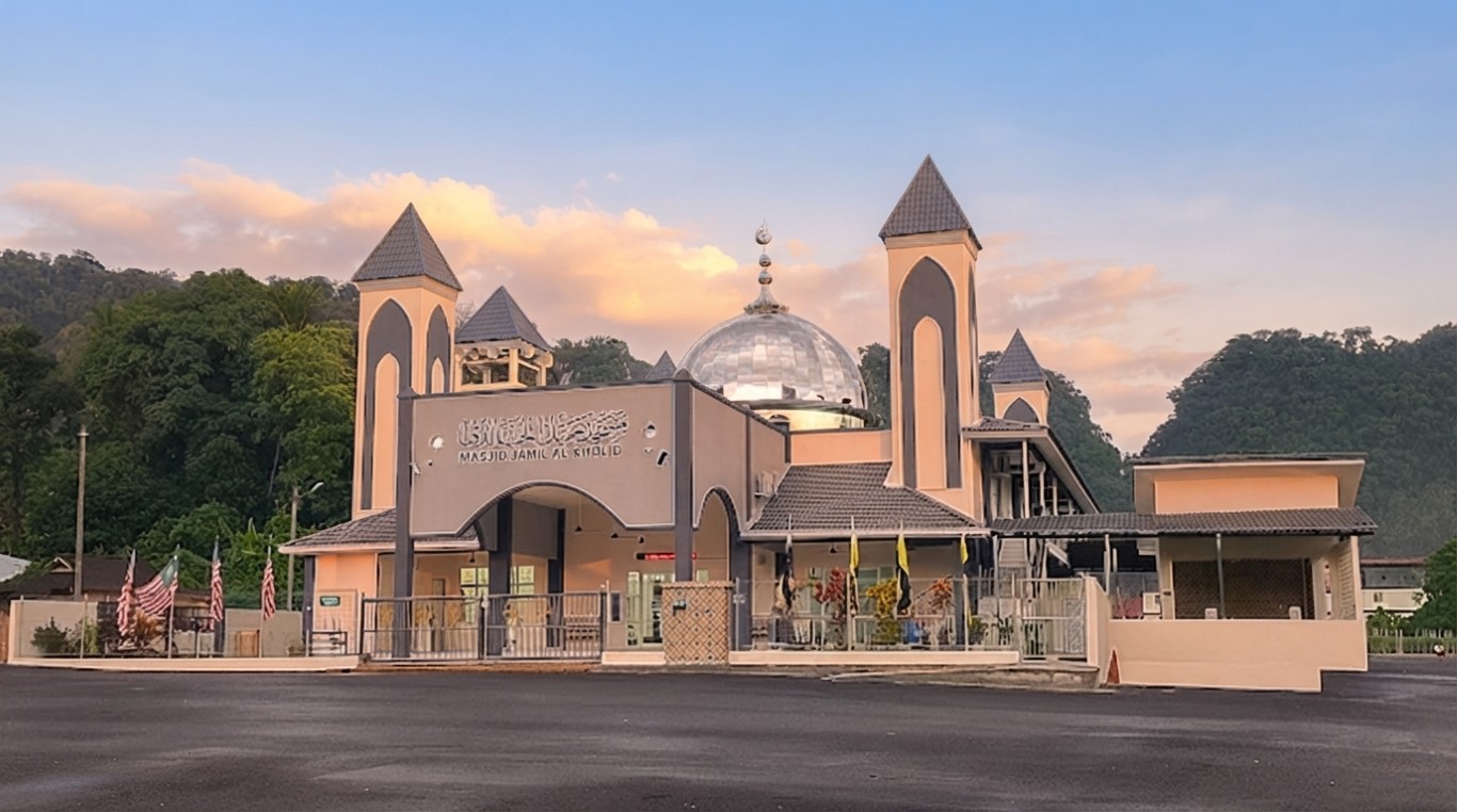 MASJID JAMIL AL - KHOLIDI in Perak