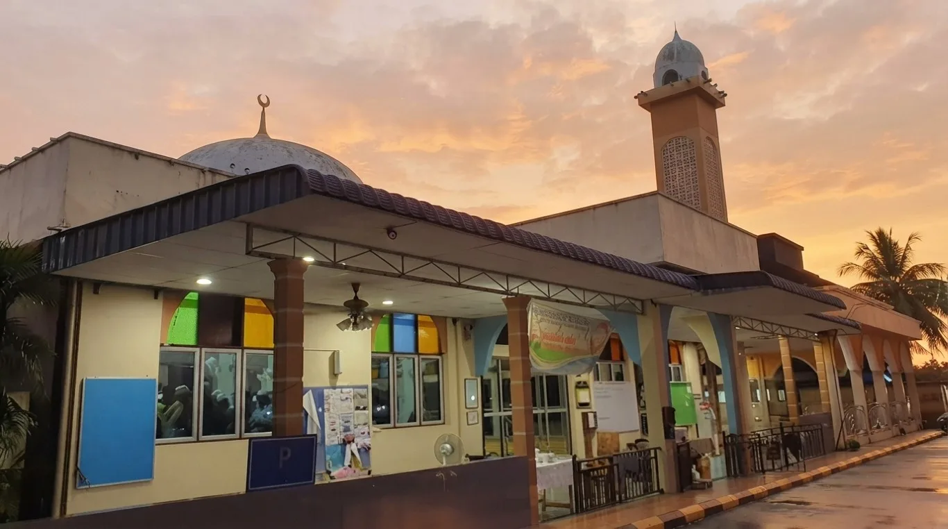 MASJID KAMPUNG BUTUT, Terengganu
