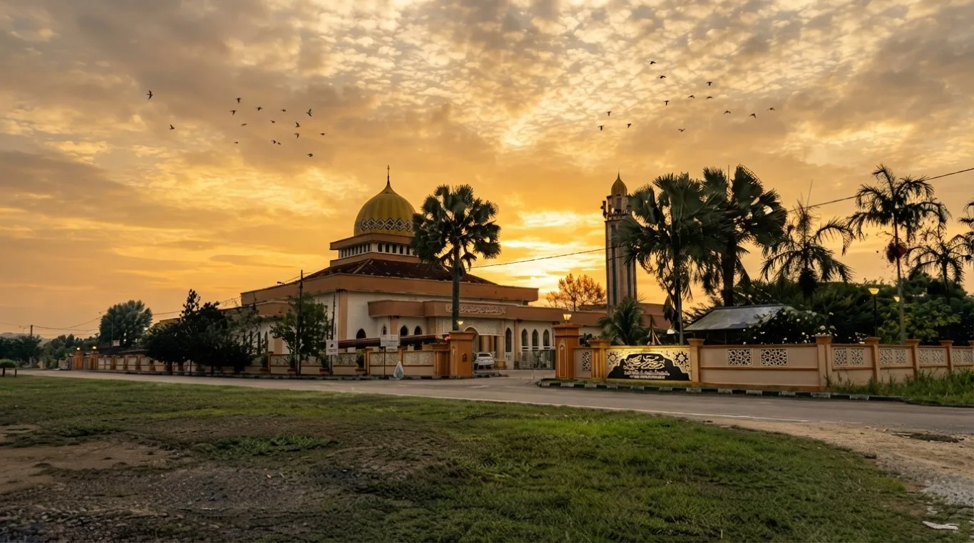 MASJID KAMPUNG KUALA KEMAMAN (KERAJAAN), Terengganu
