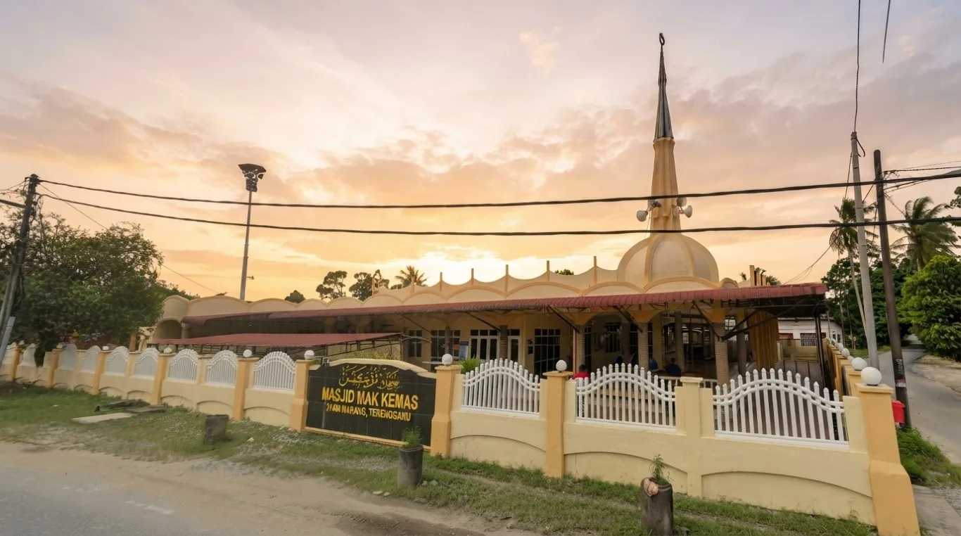 MASJID KAMPUNG MAK KEMAS, Terengganu