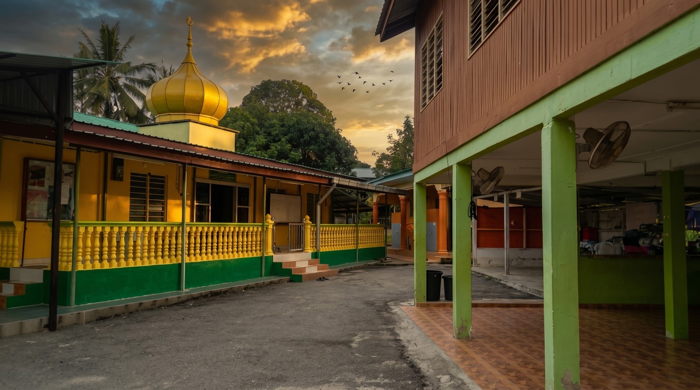 MASJID KAMPUNG PANGSENAM in Pahang