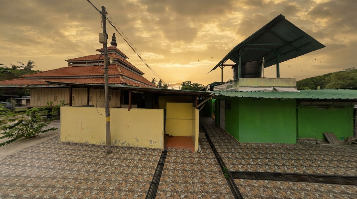 MASJID LAMA KG TUAN gallery image in Terengganu