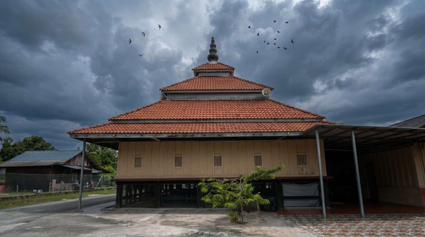 MASJID LAMA KG TUAN gallery image in Terengganu